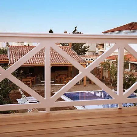 Gubiba Evleri Hotel Alaçatı