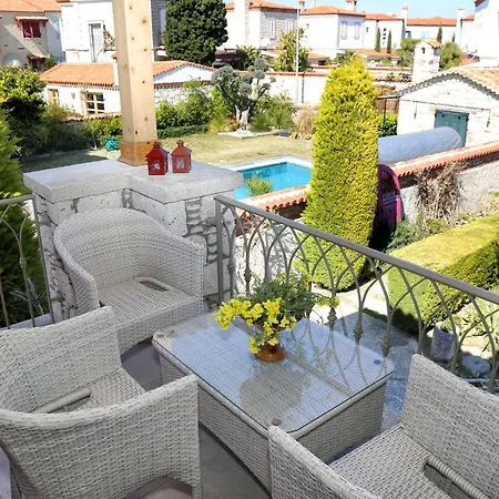 Gubiba Evleri Alacati