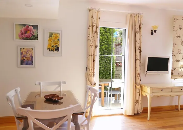 Отель Gubiba Evleri